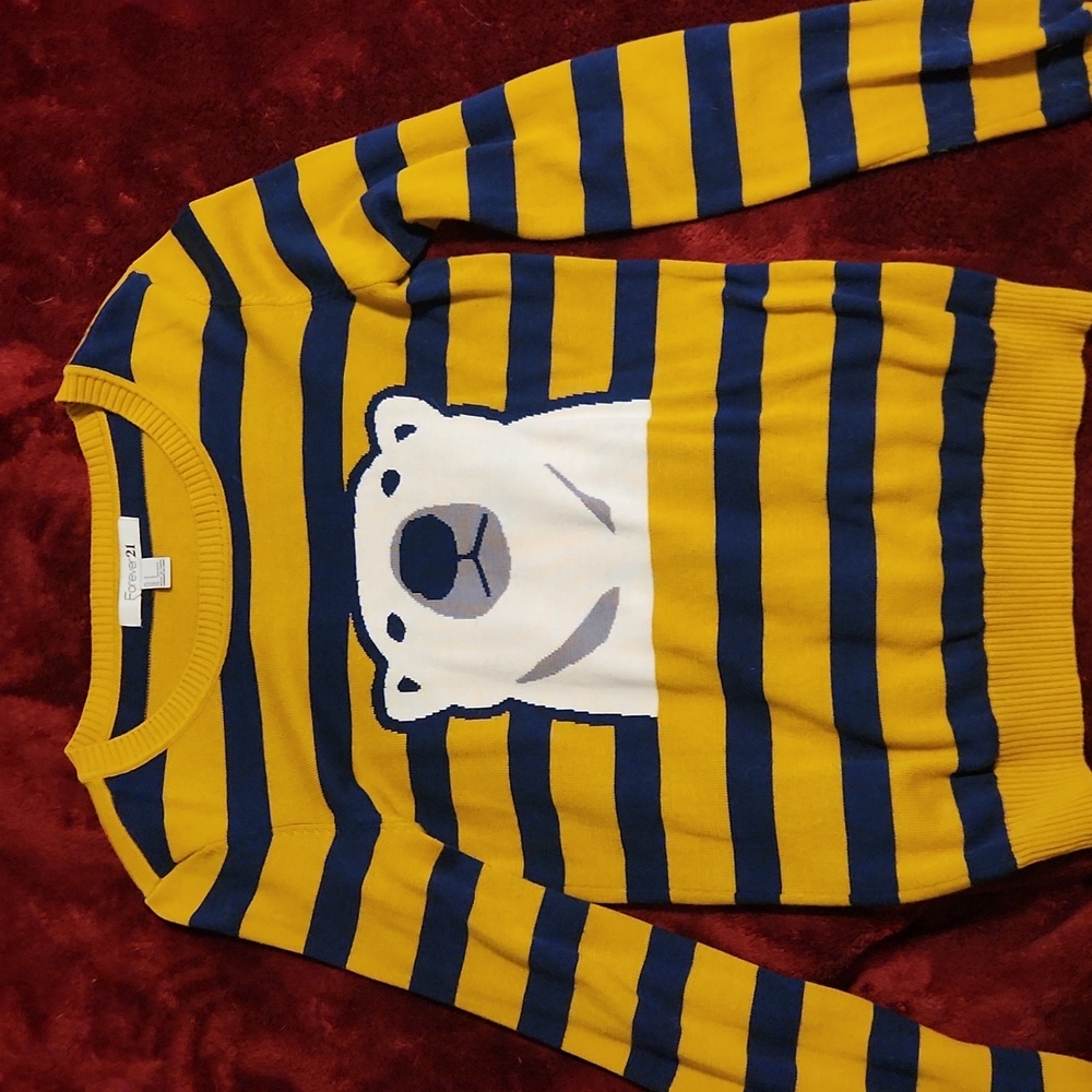 EUC! Forever 21 Polar Bear Sweater